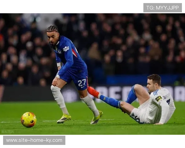 切尔西主场2-2平利兹联 恩梅查奥卡福六分钟两球扳平 切尔西主场2-2平利兹联 恩梅查奥卡福六分钟两球扳平